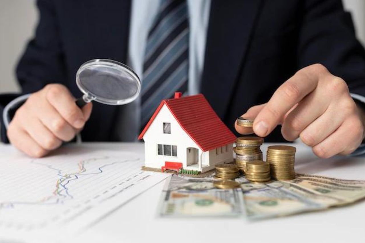 Housing finance shares retain to slip on worries over liquidity constraints 1
