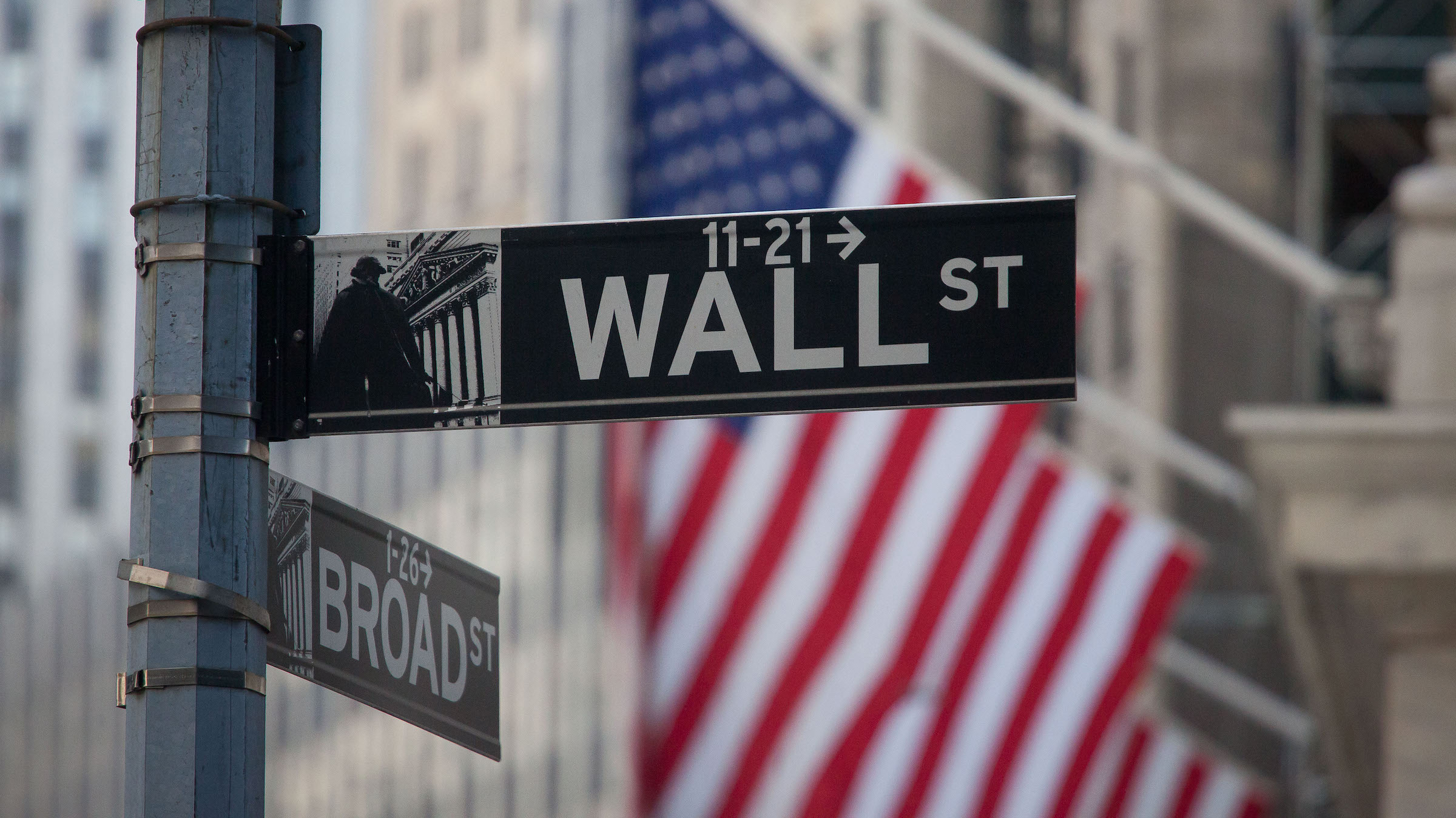 Dow finishes decrease to cap a wild week on Wall Street 1
