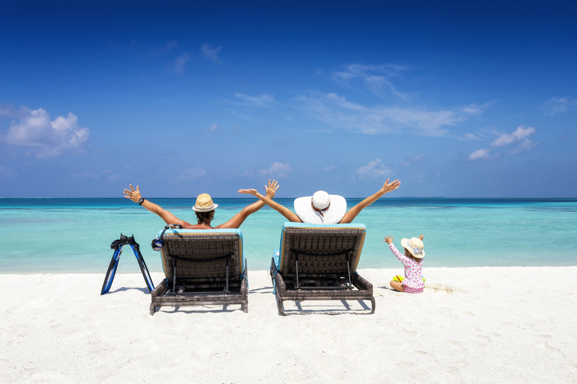 How to Save Money For Your Holiday 1