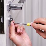 4 Major Benefits of Hiring Emergency Locksmith Services 2