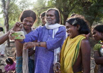 A comedy caper allow down via horrific writing