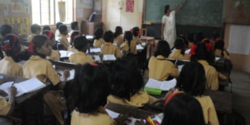 Public admin students of Kerala University left in the lurch