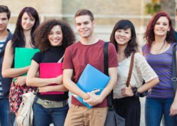 UK Working To Extend Post-Study Work Rights For Foreign Students